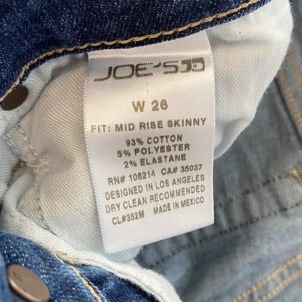 ⭐️ SOLD ⭐️ JOE’S Mid Rise Skinny Boot Cut Jeans 26 - Picture 7 of 9